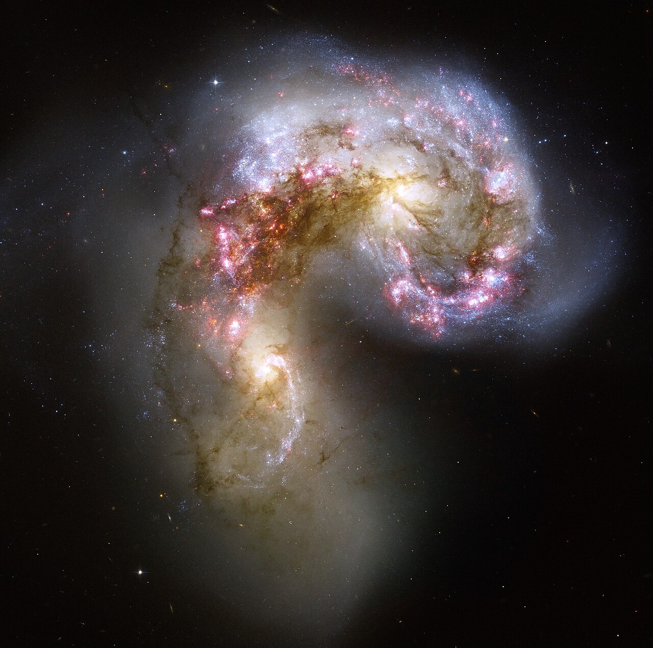 ../../_images/Antennae_galaxies_xl.jpg